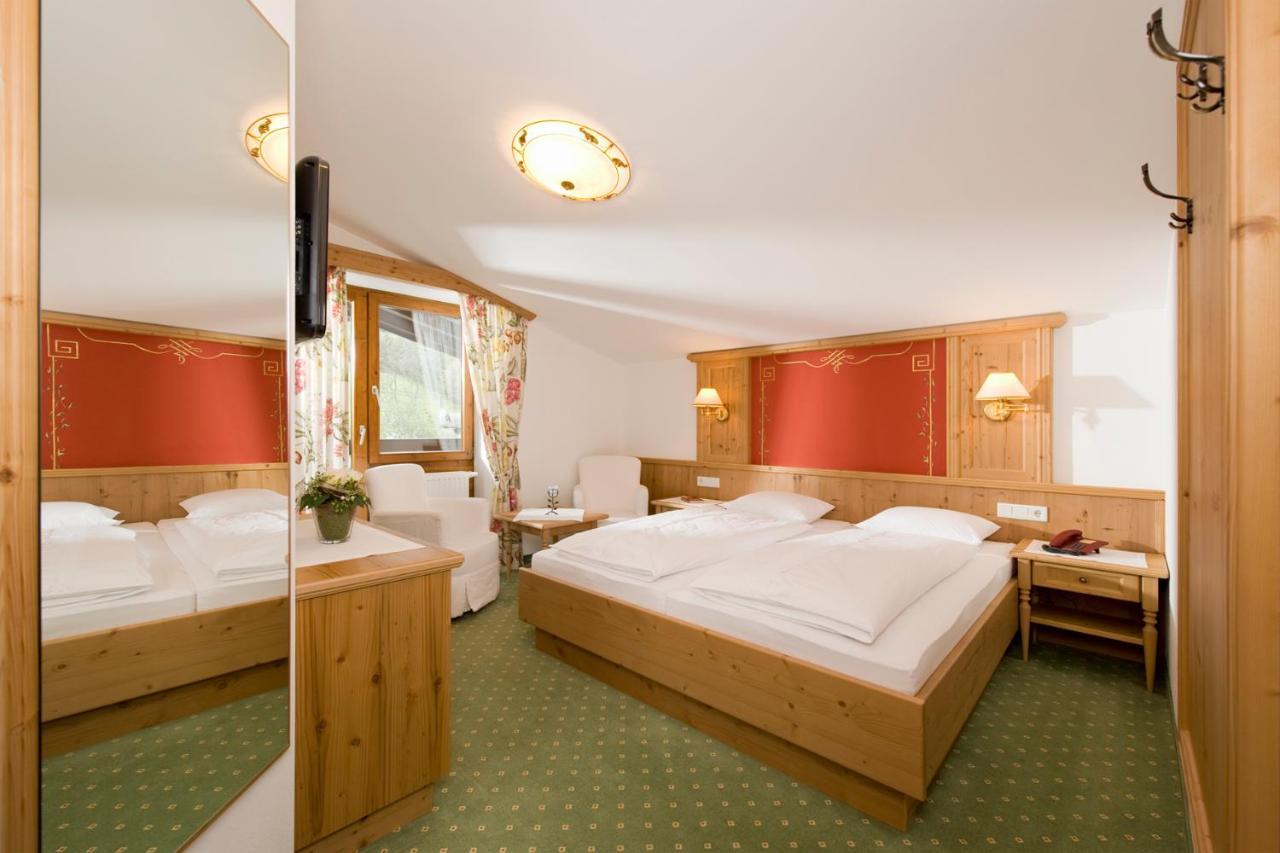 Landhotel Foehrenhof Ellmau Ngoại thất bức ảnh