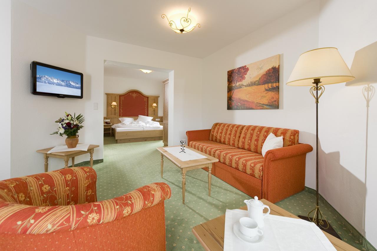 Landhotel Foehrenhof Ellmau Ngoại thất bức ảnh